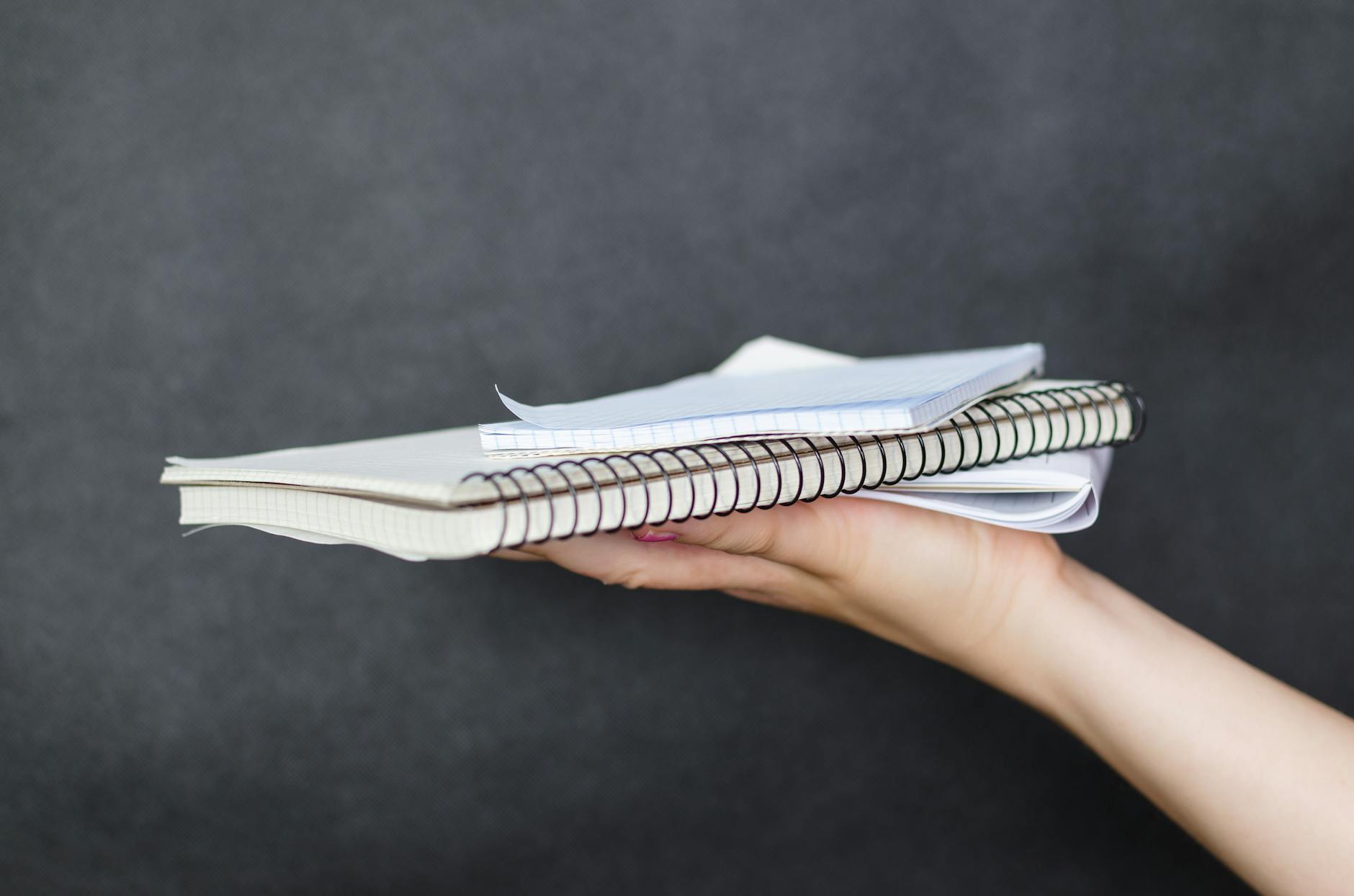 Wie man Schulbücher richtig einbindet, Anleitung & Tipps
