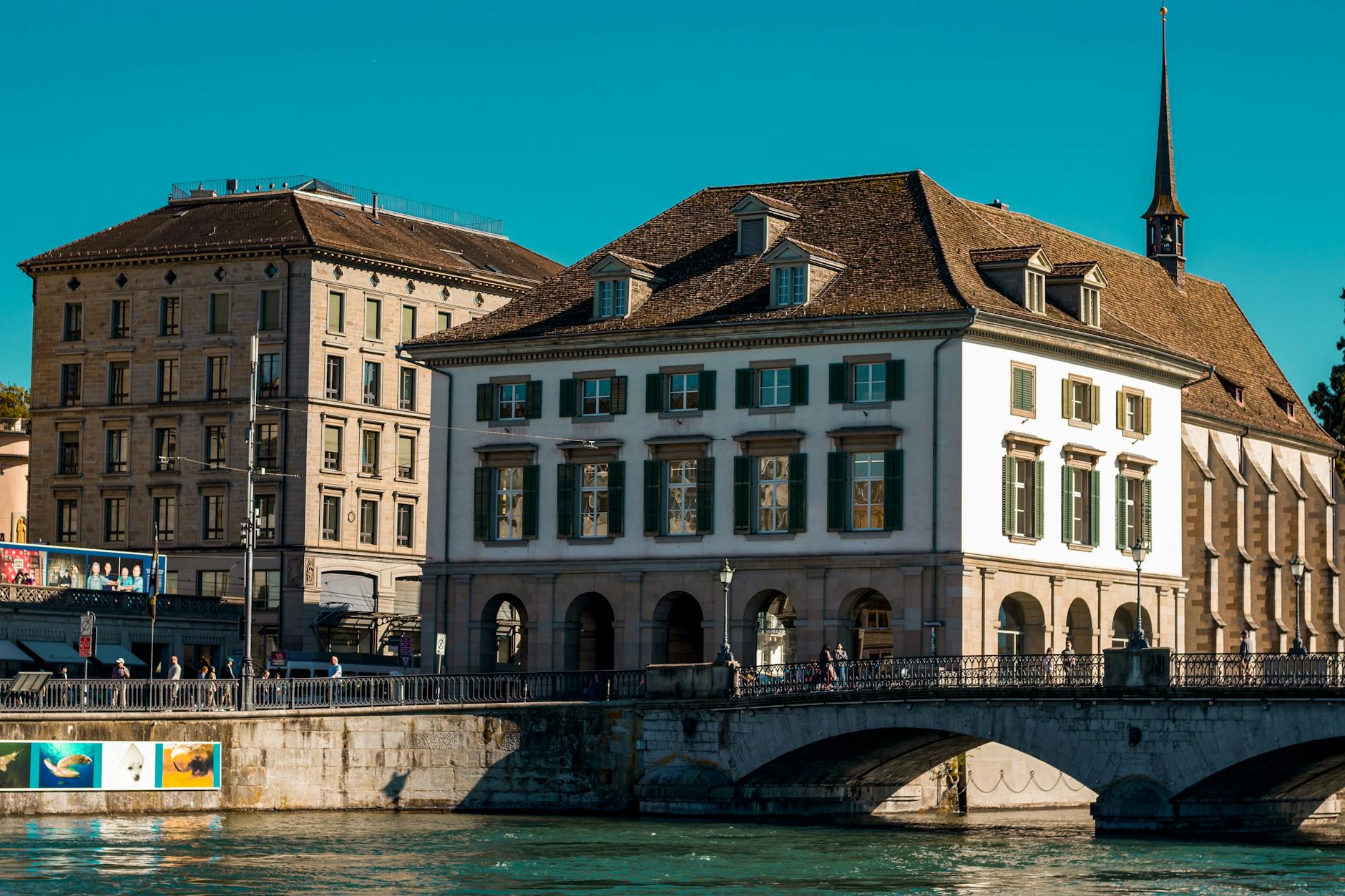 Lehrmittelverlag Zürich: Angebote und Services im Überblick