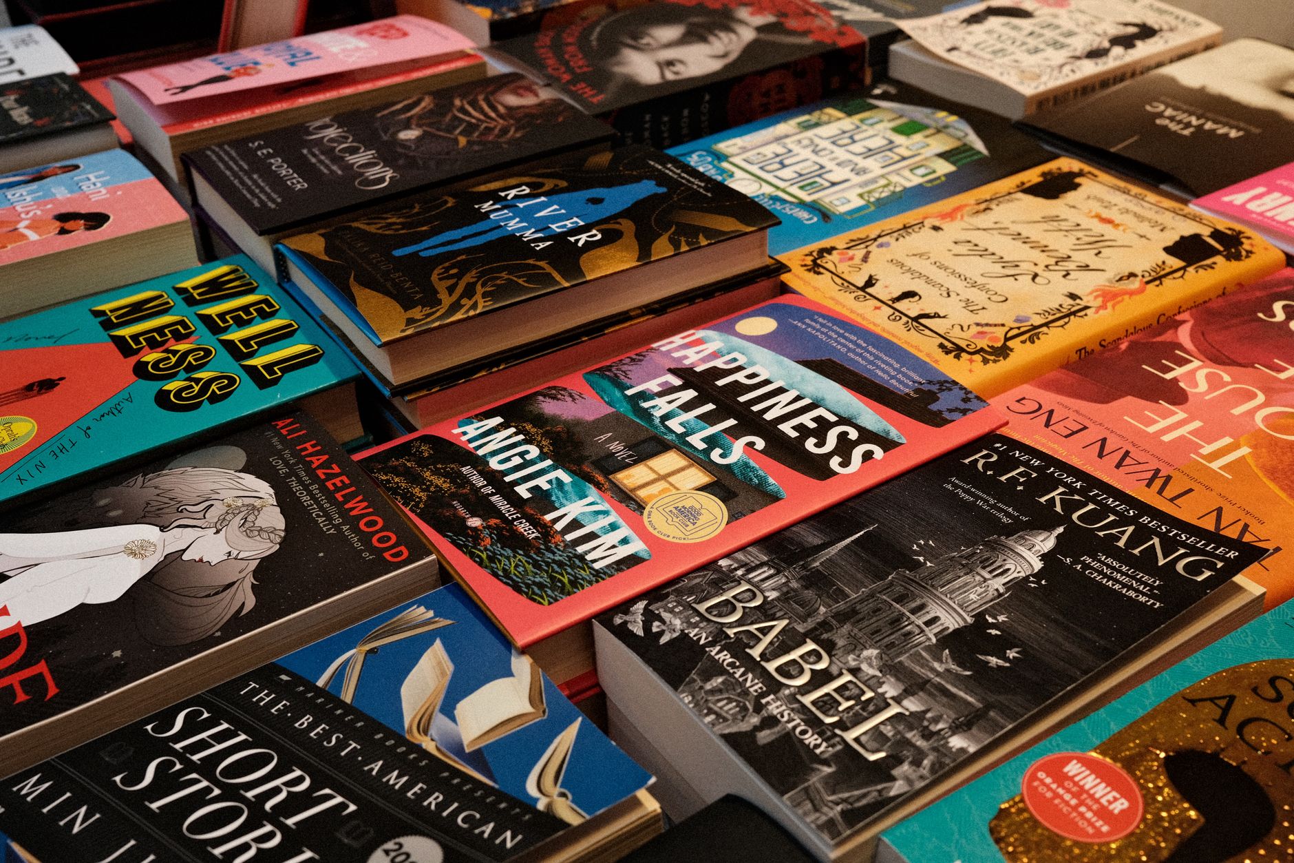 Verlag finden: Schritt-für-Schritt zum passenden Buchverlag