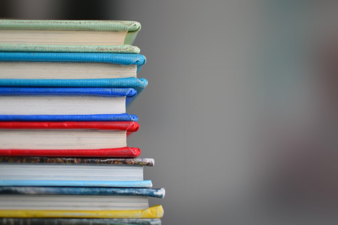 Schulbücher steuerlich absetzbar? So behandeln Sie die Kosten für Schulbücher richtig